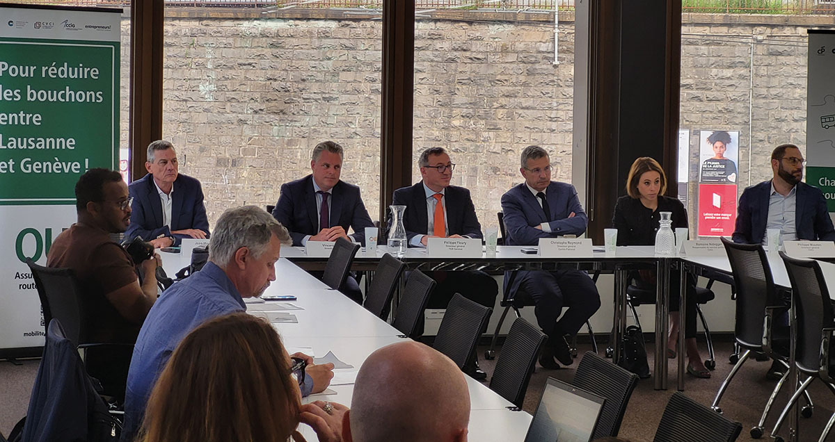 La conférence de presse a été tenue dans les locaux de la FER Genève.