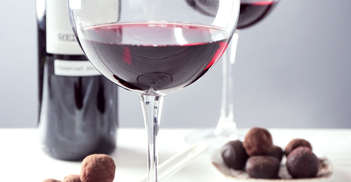 Qualités et spécificités se conjuguent entre vins et chocolat.